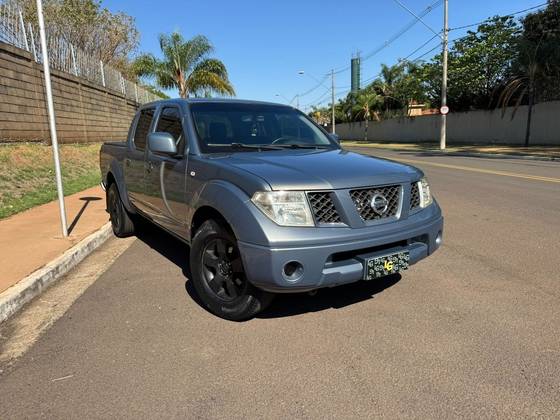 NISSAN FRONTIER 2.5 XE 4X2 CD TURBO ELETRONIC DIESEL 4P MANUAL